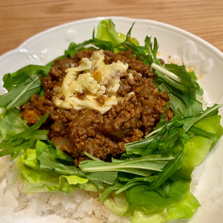 簡単！カレー粉が決め手♪ タコライス